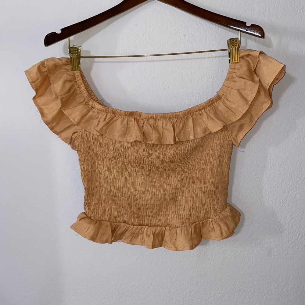 Windsor peach pink crop top (ruffles)